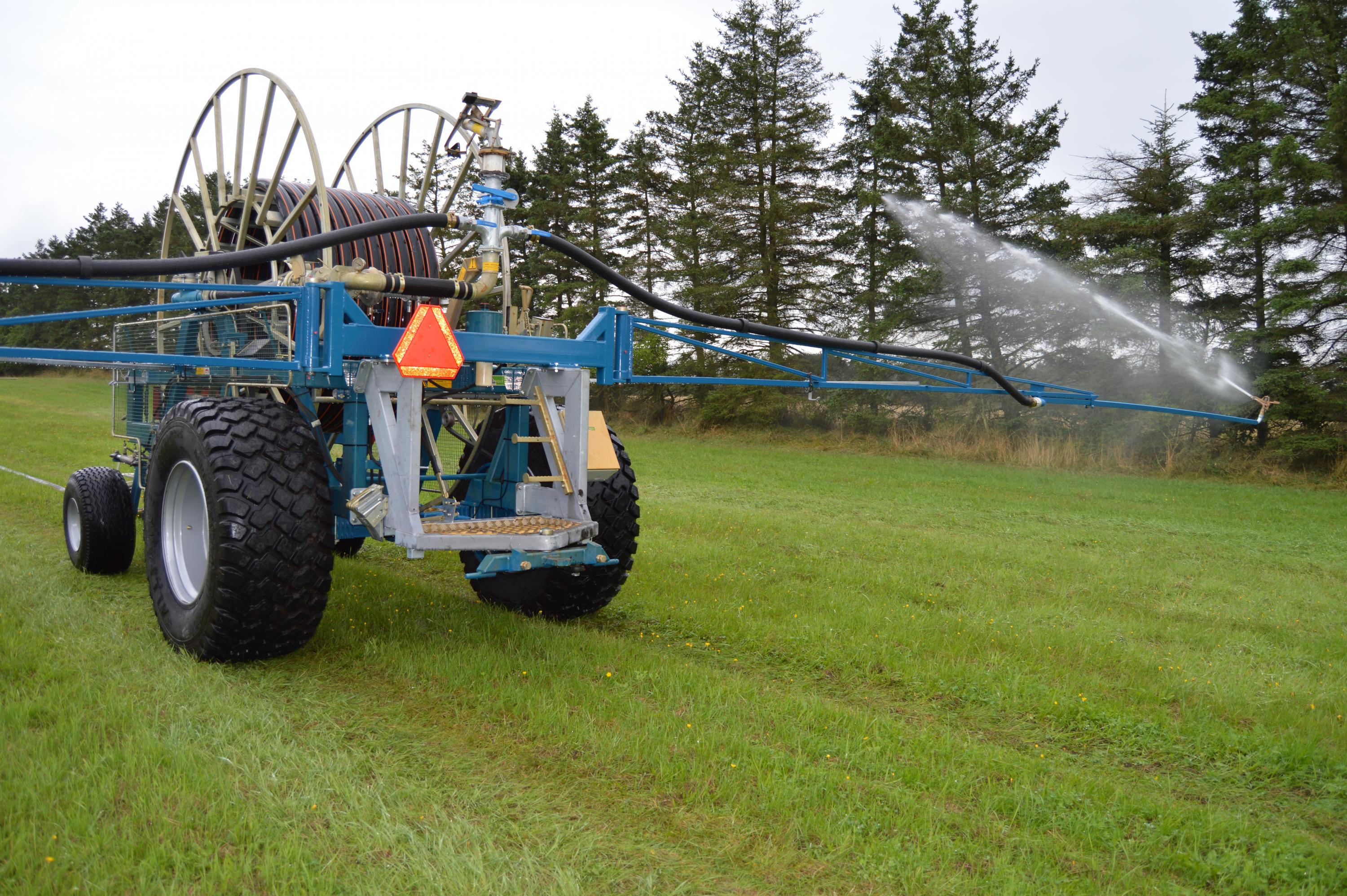 Irrigator With Booms | Fasterholt Maskinfabrik A/S